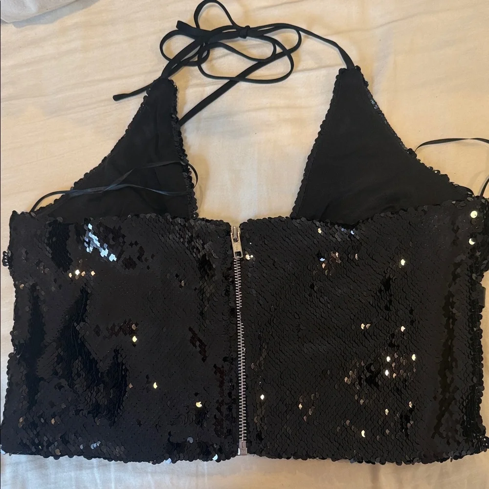 AKIRA Black Sequin Crop Top - Picture 2 of 4